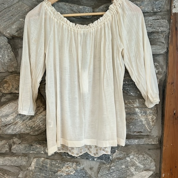 Lucky Brand Embroidered Top - Picture 2 of 9